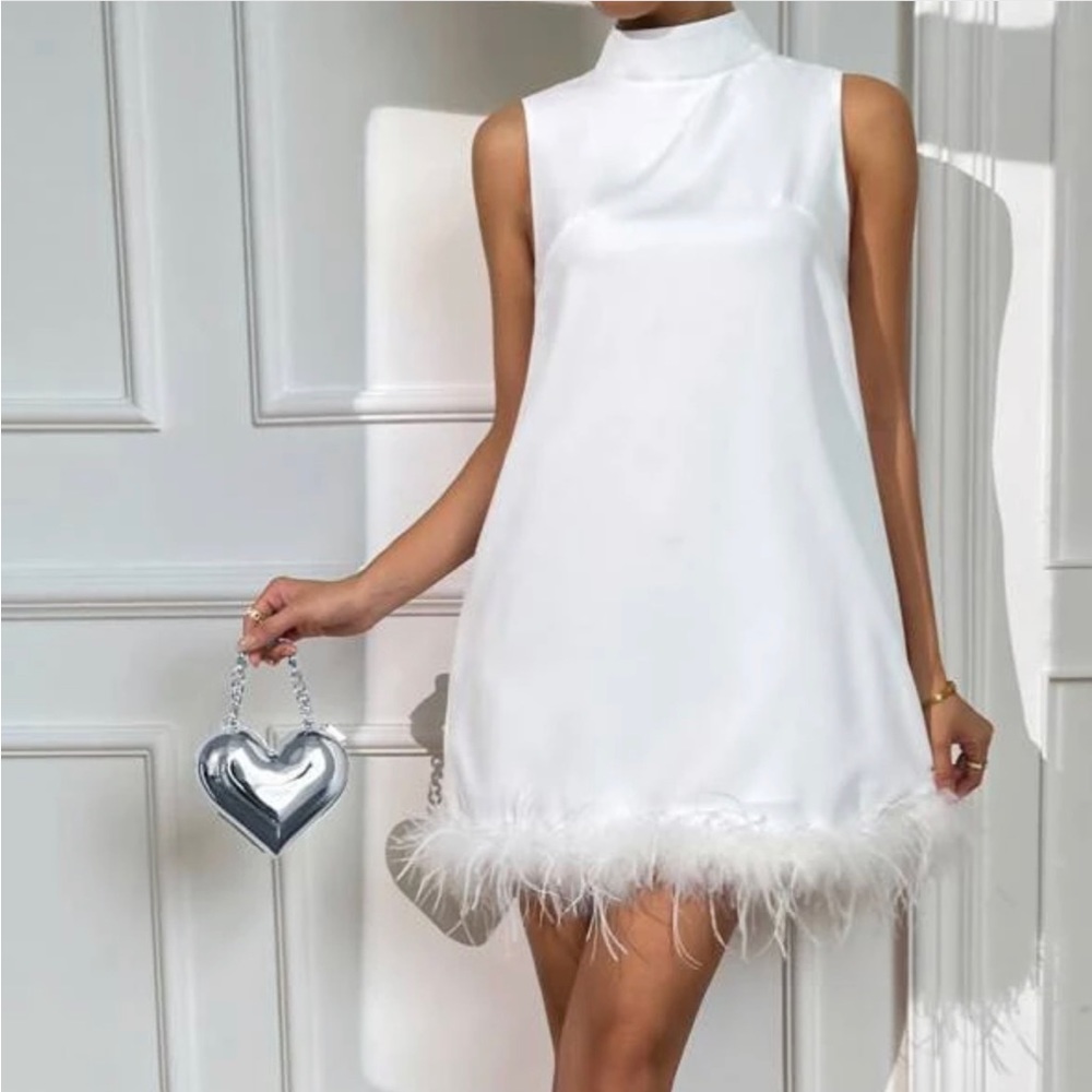 SHEIN Fuzzy Trim Dress